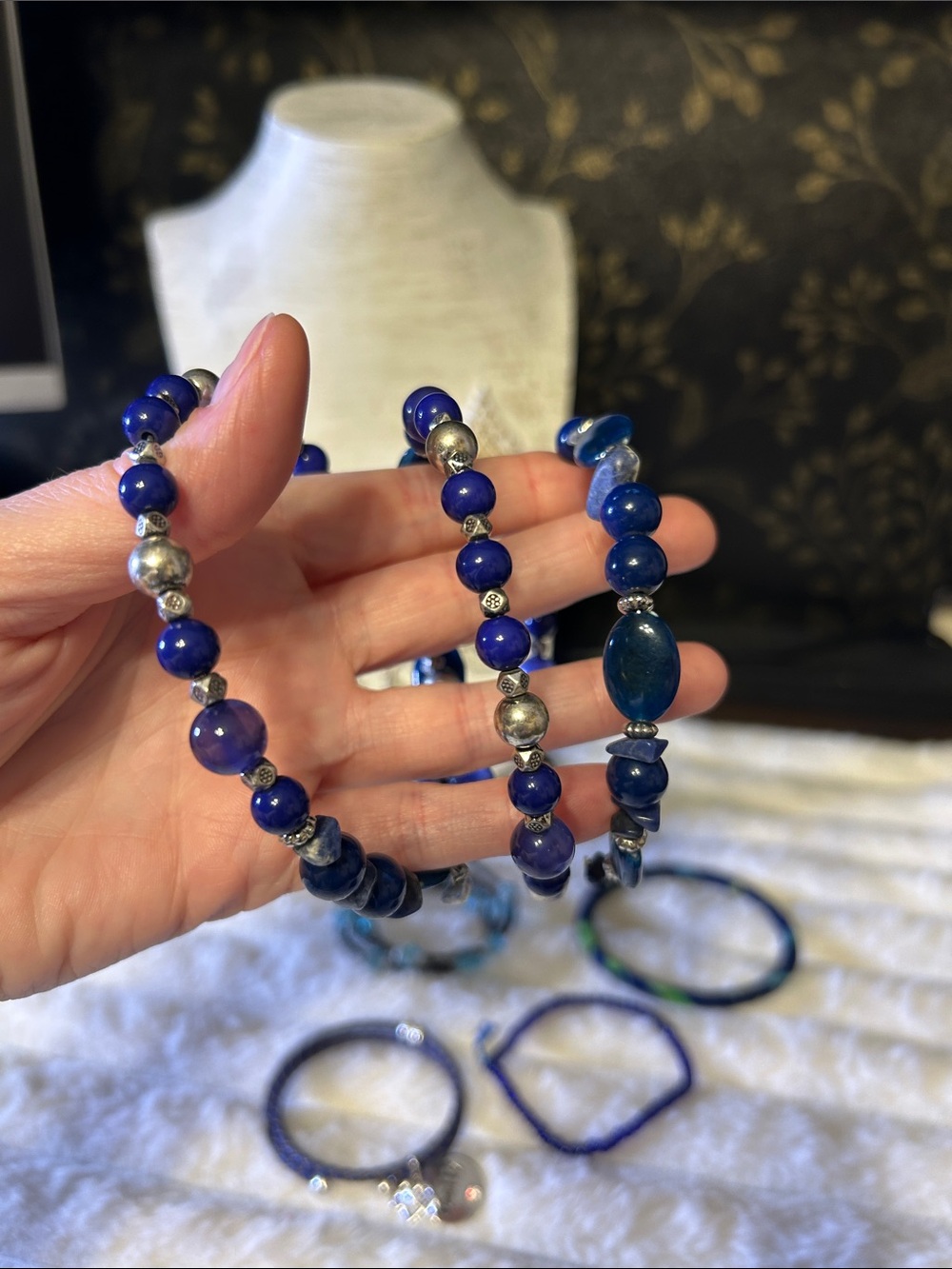 7 pc Blue Jewelry Set - Picture 3 of 6